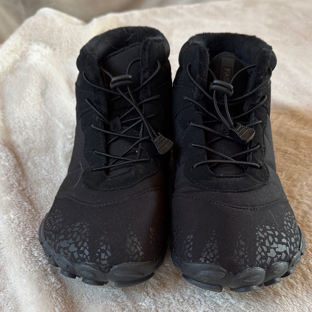 Black Winter Boots with Unique Sole